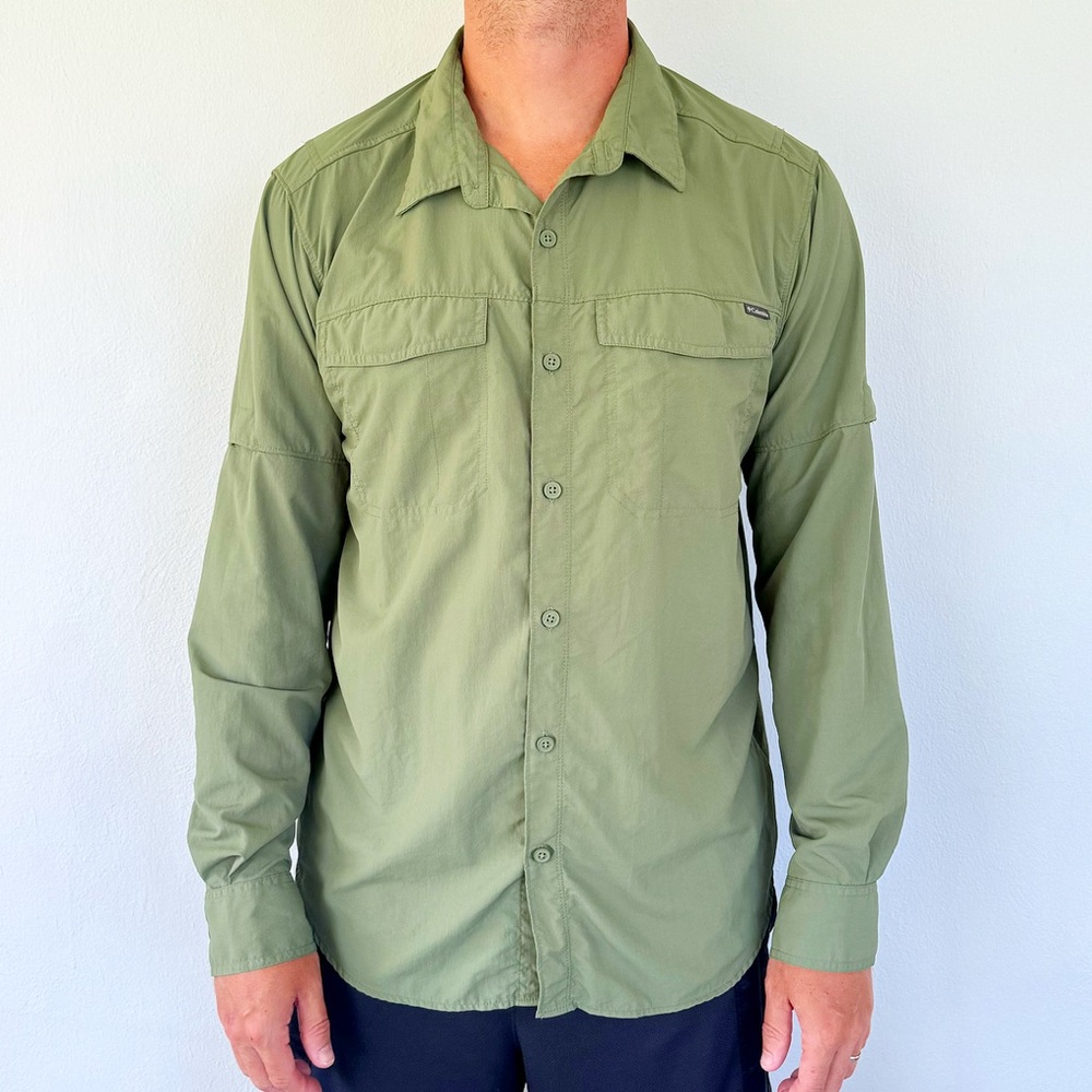 Columbia Omni-Shade men’s green performance nylon button down shirt size large